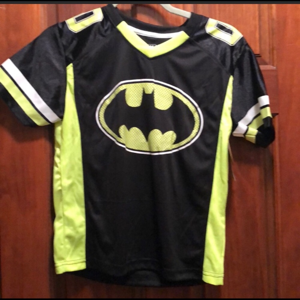NWT Batman 00 Jersey